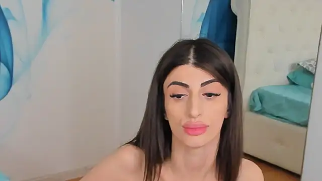 Chat XXX en directo de SkinnyDolly