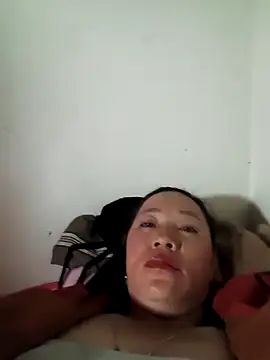 Jooj- Pertunjukan Webcam