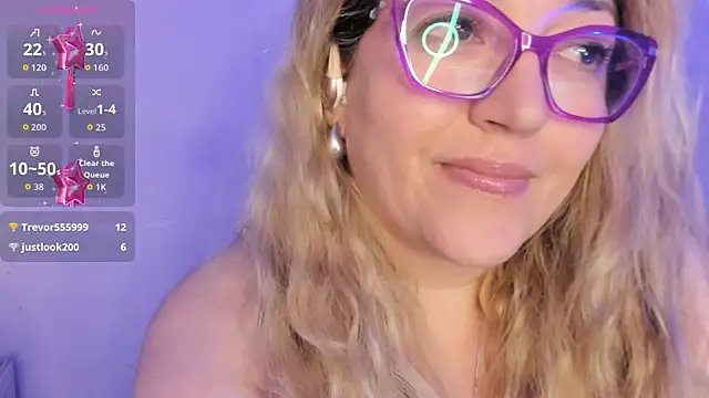 Naty_Mature_ élő XXX-chatje