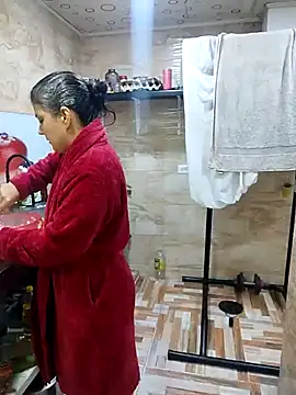 queemking: онлайн-секс-чат