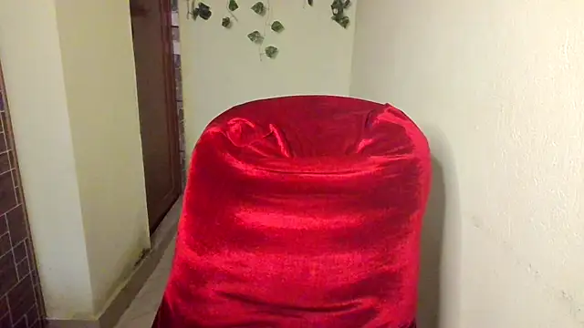 Chat XXX en directo de Madhubala01