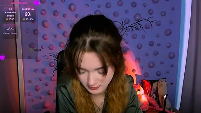 Chat XXX Live liana_kisses