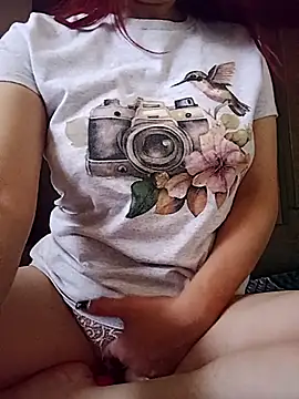 KITTEN-10 Webcam-Show