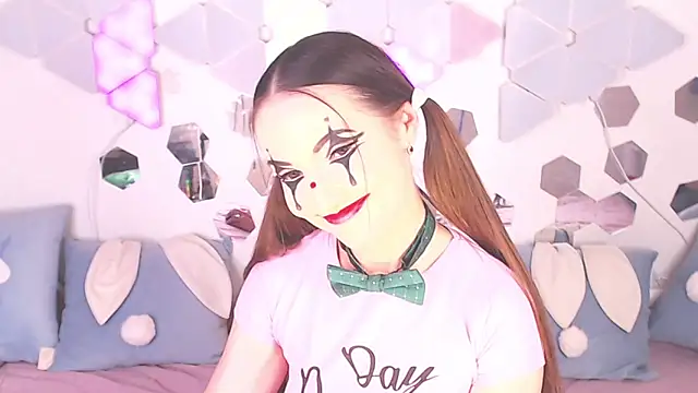 Онлайн чат XXX LexiKiss