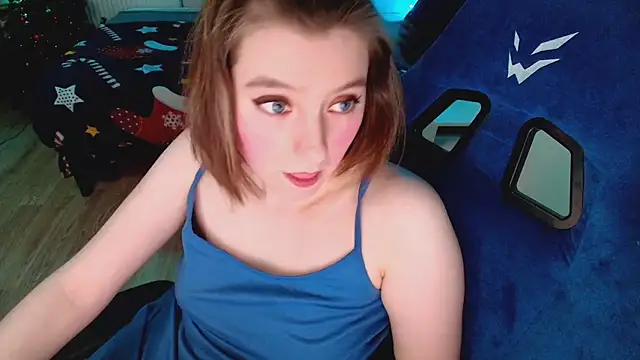 CranberryHot Adlı Modelin Canlı XXX Sohbeti