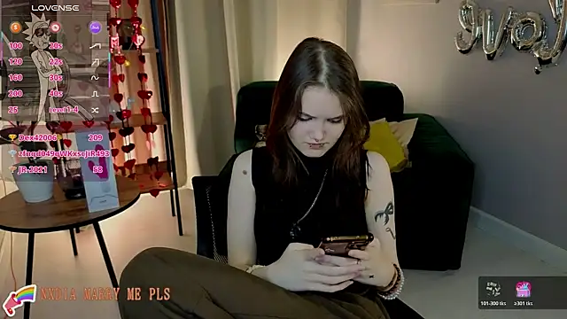 XXX chat uživo modela Dilara_xBaby