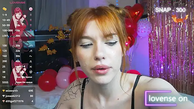 XXX chat uživo modela MeganNewCat
