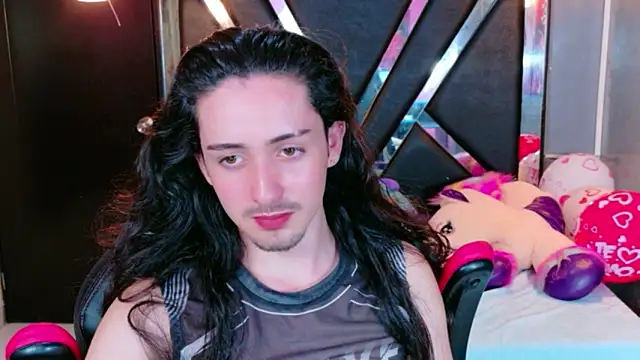 Angelis_Savage – Kamerová šou