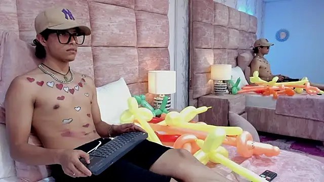 Escanor_Hot Webcam Show