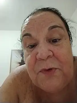 Živý XXX chat Yaya_Mineira