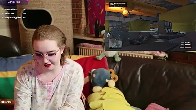 GamerGirl_Eve: вебкам-шоу