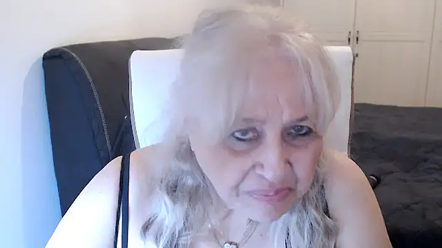 Chat +18 de SusiLifeXXX ao vivo