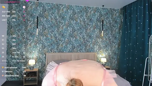 OdellaFrake Show Webcam