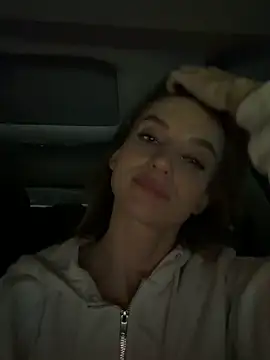 Chat XXX ao vivo de -AngelAri-