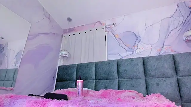 แชท XXX สดของ AntonellaRossi