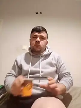 Chat XXX en directo de Canercakan