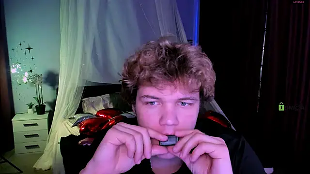 Онлайн чат XXX lucas_long_