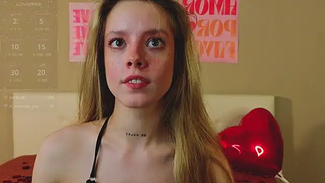 Онлайн чат XXX TiffinyMergist