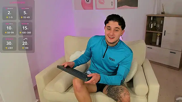 Chat +18 de Massimo_Fiore ao vivo