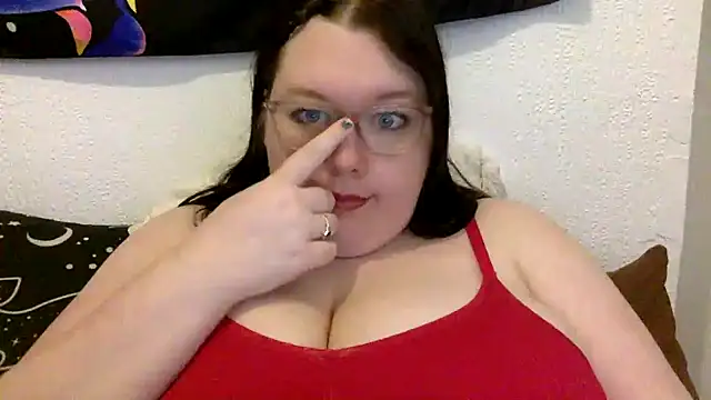 Sexycurvyemilyy Chat XXX live