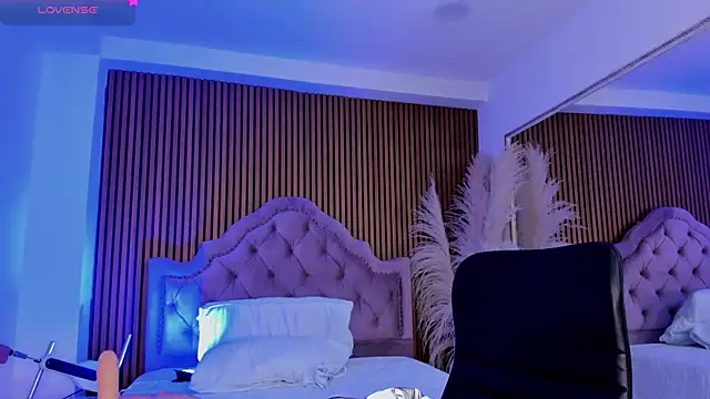 SelenaStonne – Naživo XXX chat