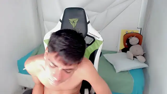 Онлайн чат XXX Liarr_