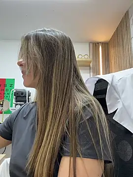 alicee16's Live XXX Chat