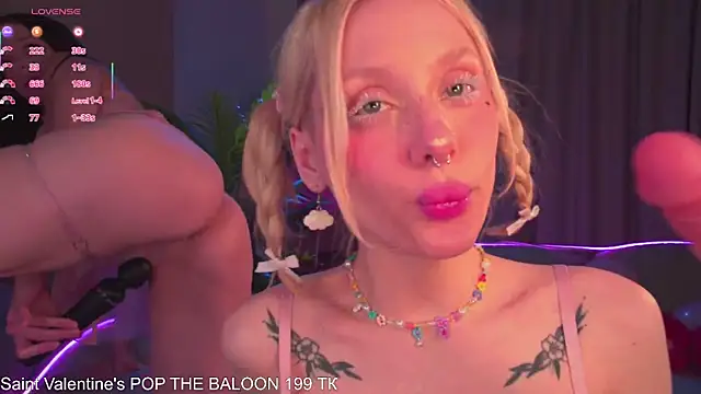 Chat +18 de Kinky_Girls ao vivo