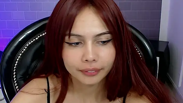 aleesha_cameron02 élő XXX-chatje