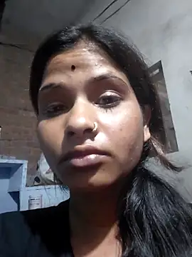 Show de Nirasha_cute na webcam