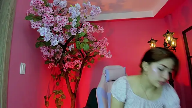 EmilyReddoll élő XXX-chatje