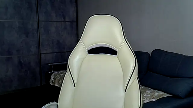 christimontero élő XXX-chatje