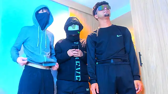 TheBatMansion Pertunjukan Webcam