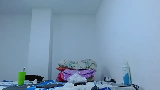 isabel_24_gil Adlı Modelin Canlı XXX Sohbeti