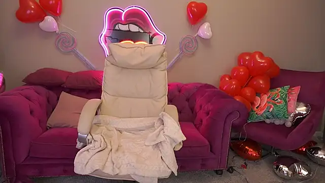 BellaLaPetit Chat XXX live