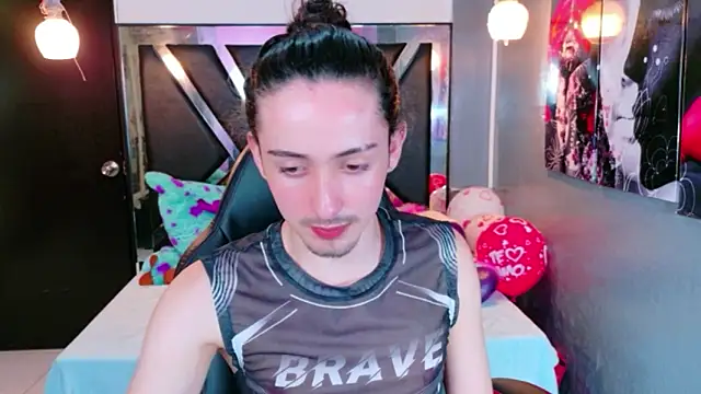 Pokazy przed kamerką – Angelis_Savage