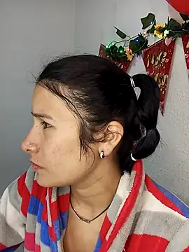 laurahotdirty's Live XXX Chat