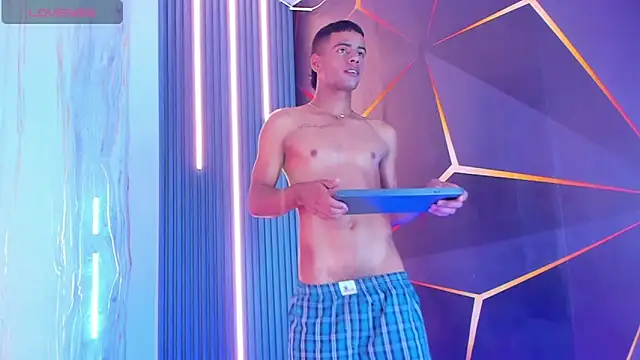 Vicky_and_Jeyco webcam show