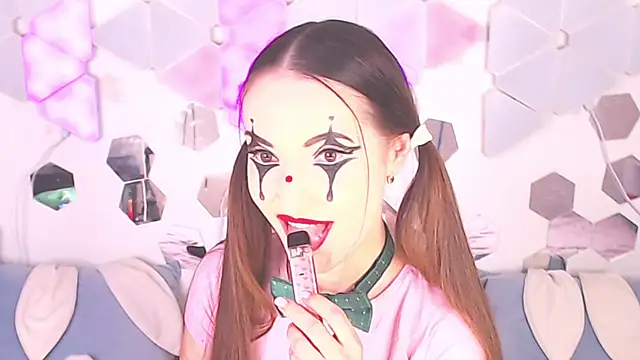 LexiKiss: вебкам-шоу