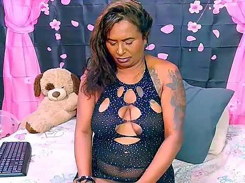 indiansparkle Chat XXX in diretta