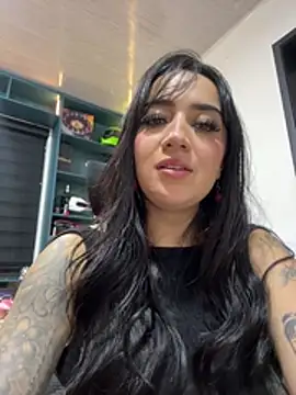 Chatroom XXX en direct de EmmyEvans1