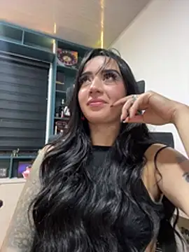 Chatroom XXX en direct de EmmyEvans1