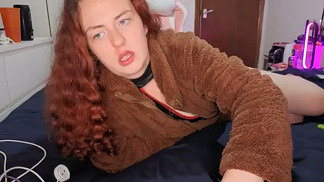 ENGLISHEMILY_69 Chat XXX in diretta