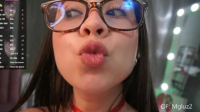 Chat XXX ao vivo de Megancute2_