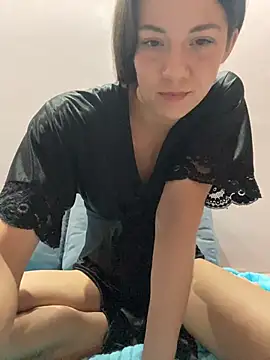 دردشة OnlyLeiLa الجنسية المباشرة