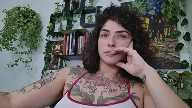 TaliMajesty লাইভ XXX চ্যাট