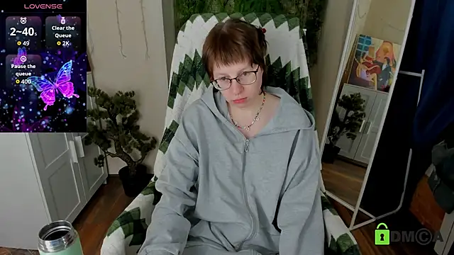 Melissa_Wells: онлайн-секс-чат