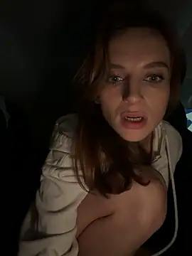 -AngelAri-'s Live XXX Chat