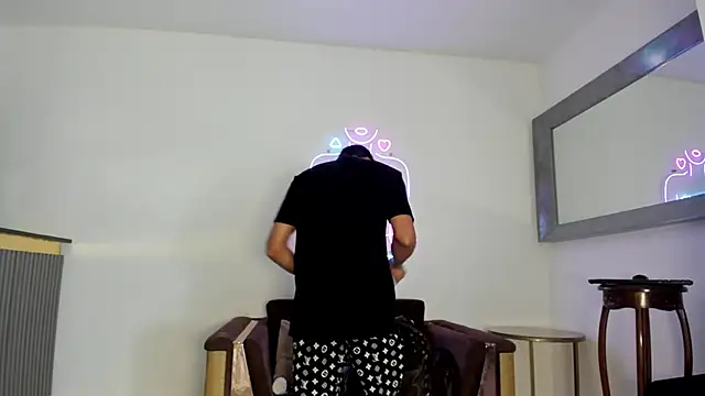 Chat +18 de Rpoolrboy ao vivo