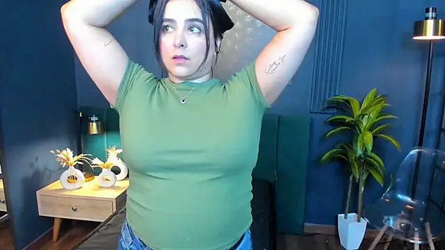 taylor_bennet – Naživo XXX chat